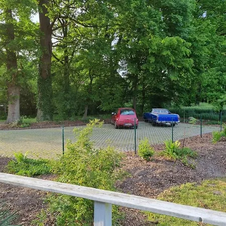 Zum Burgwaechter Pensión *