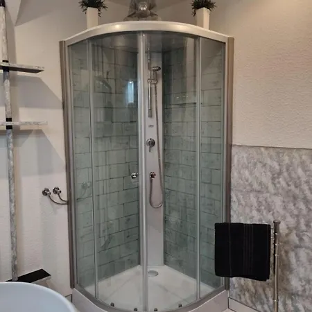 Zum Burgwaechter Pensión