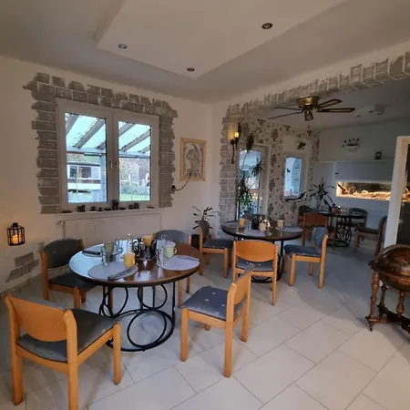 Zum Burgwaechter Pensión