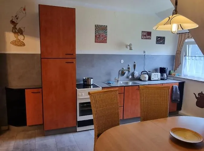 Zum Burgwaechter Guest house