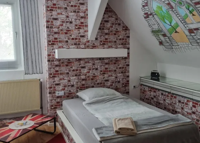 Zum Burgwaechter Guest house Rahden